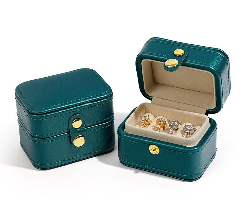 Custom logo wholesale luxury mini portable jewelry box velvet storage organizer ring travel case