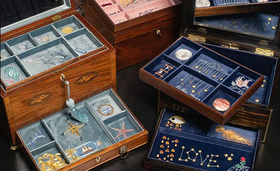 What are the different types of jewelry boxes?